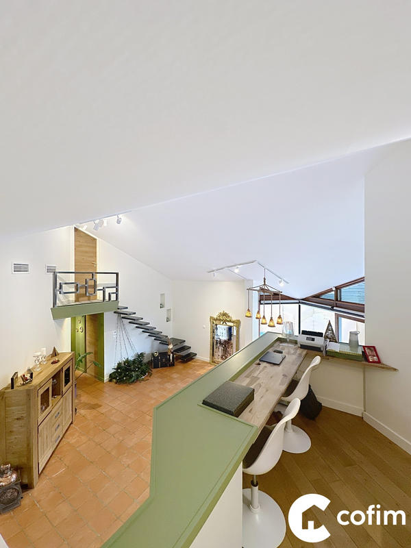 Maison - 135 m² - 6 pièces