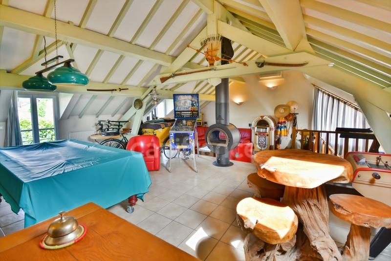 Local d'activité / Entrepôt - 900 m² - 10 pièces