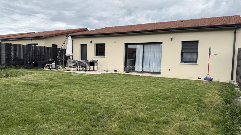 Maison - 100 m² - 4 pièces