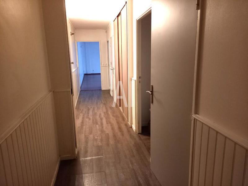 Appartement - 96 m² - 4 pièces