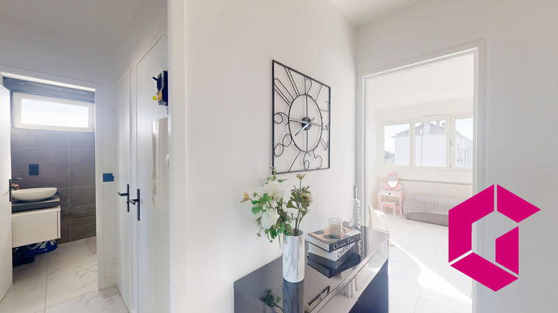 Appartement - 65 m² - 3 pièces