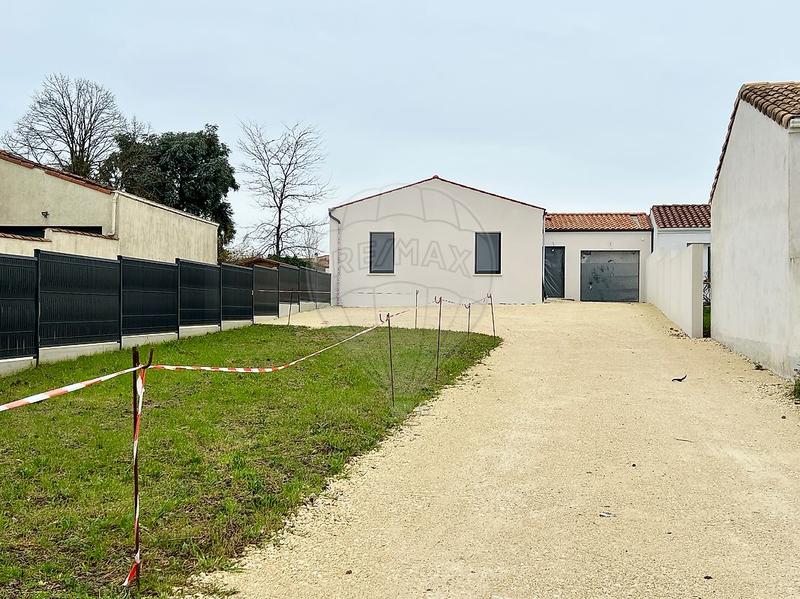 Maison - 88 m² - 4 pièces