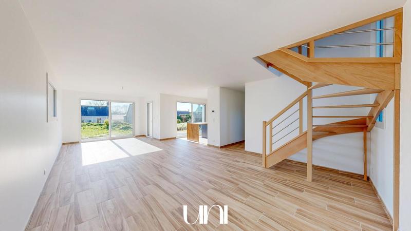Maison - 110 m² - 4 pièces