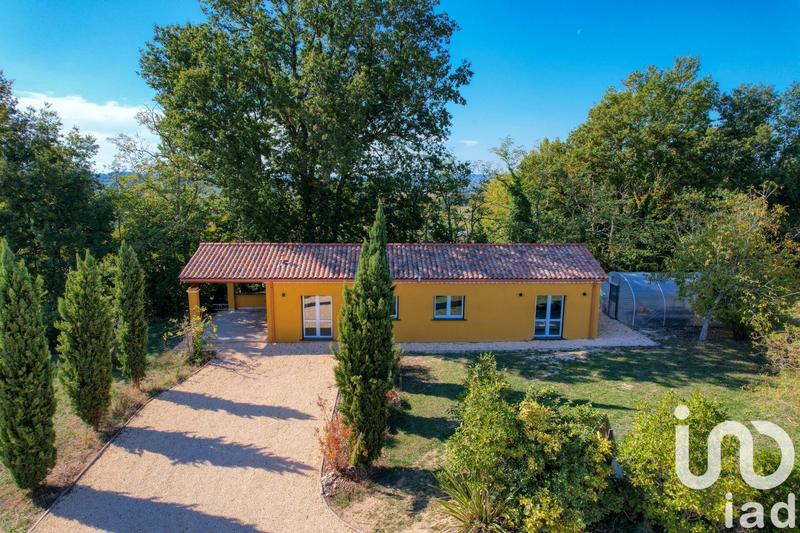 Maison - 485 m² - 10 pièces