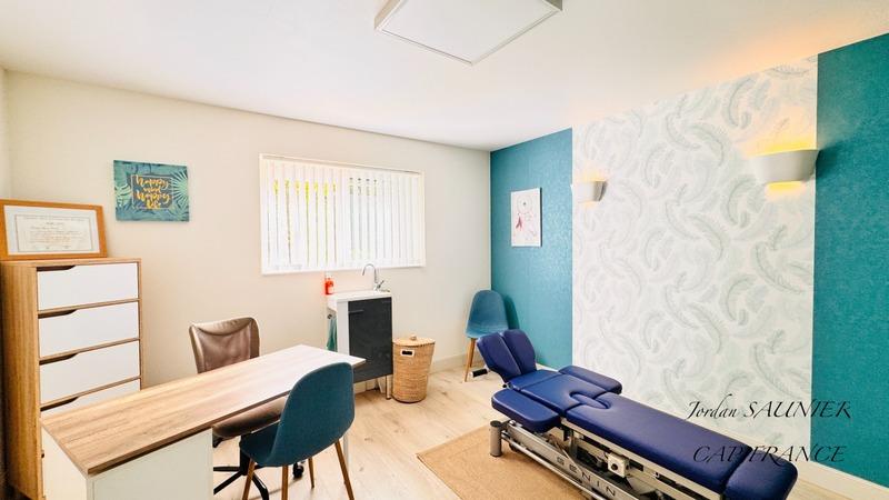 Maison traditionnelle - 317 m² - 9 pièces