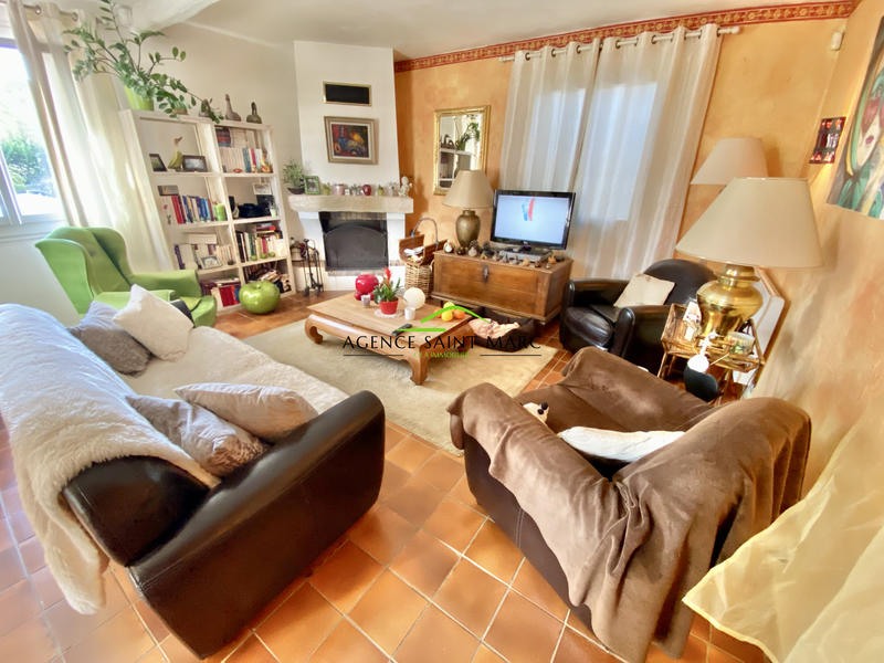 Villa - 204 m² - 6 pièces