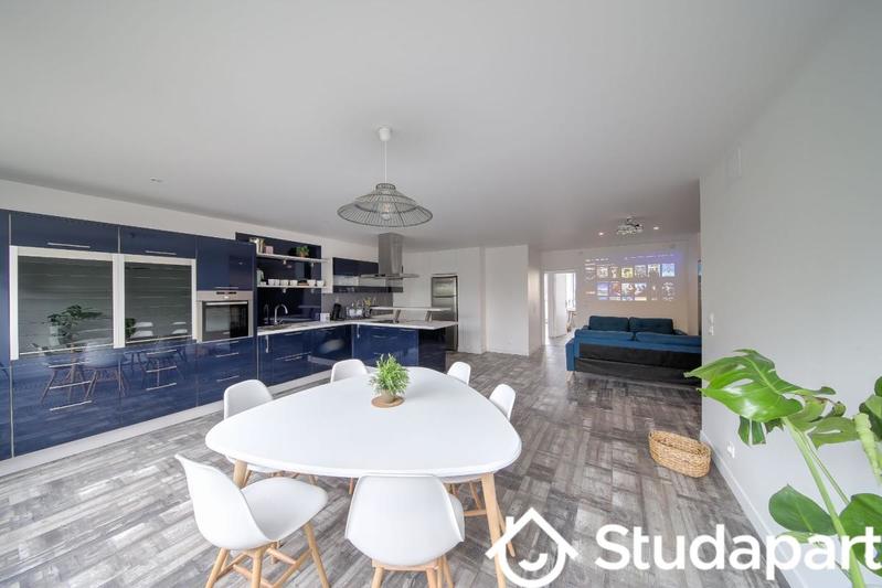 Chambre - 12 m² - 1 pièce