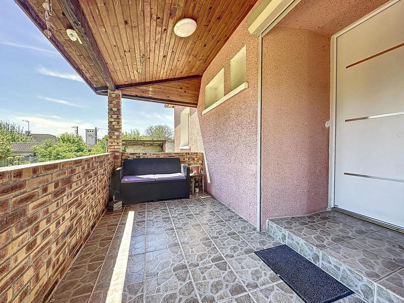 Maison - 83 m² - 4 pièces