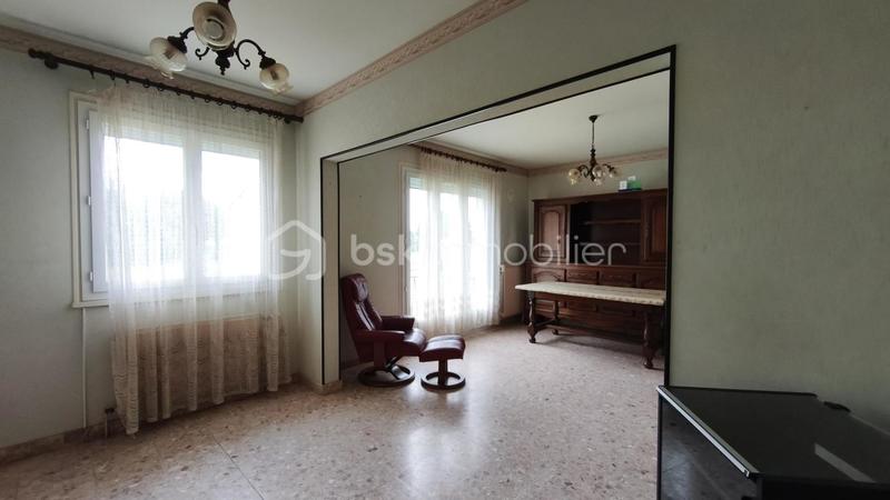 Maison traditionnelle - 76 m² - 3 pièces