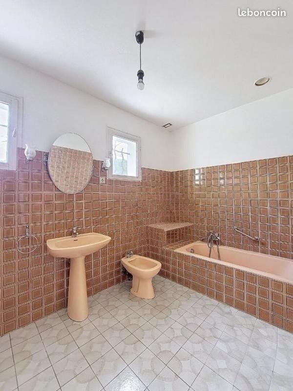 Maison - 102 m² - 4 pièces