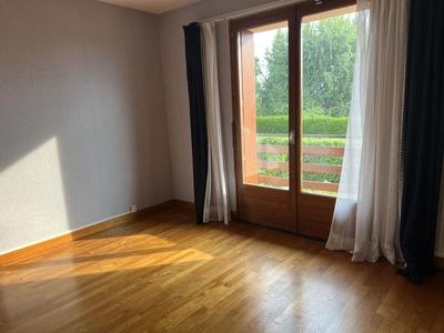 Maison traditionnelle - 135 m² - 4 pièces