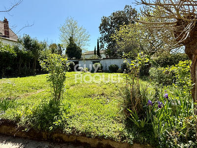 Maison - 120 m² - 8 pièces