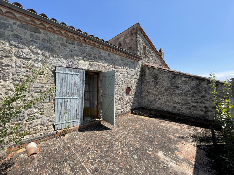 Maison - 280 m² - 14 pièces