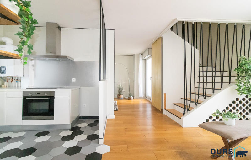 Duplex - 82 m² - 4 pièces