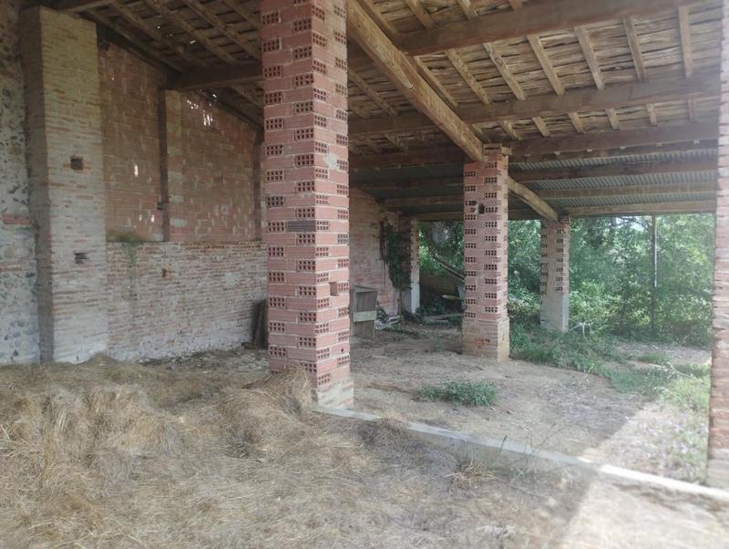 Maison - 400 m² - 1 pièce