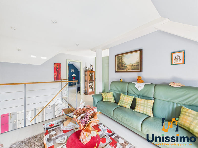 Maison contemporaine - 205 m² - 7 pièces