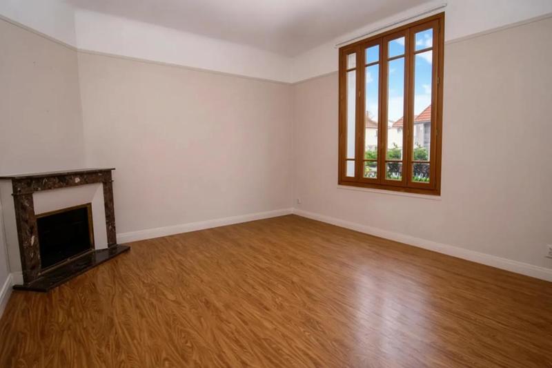 Maison - 85 m² - 5 pièces