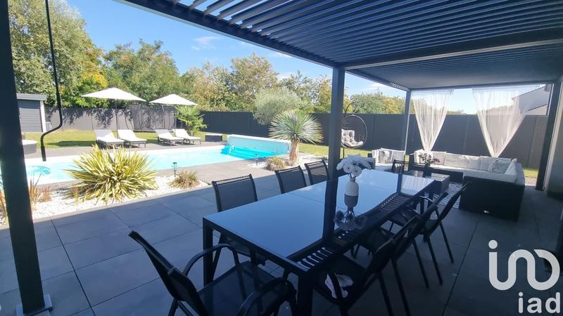 Maison - 180 m² - 6 pièces