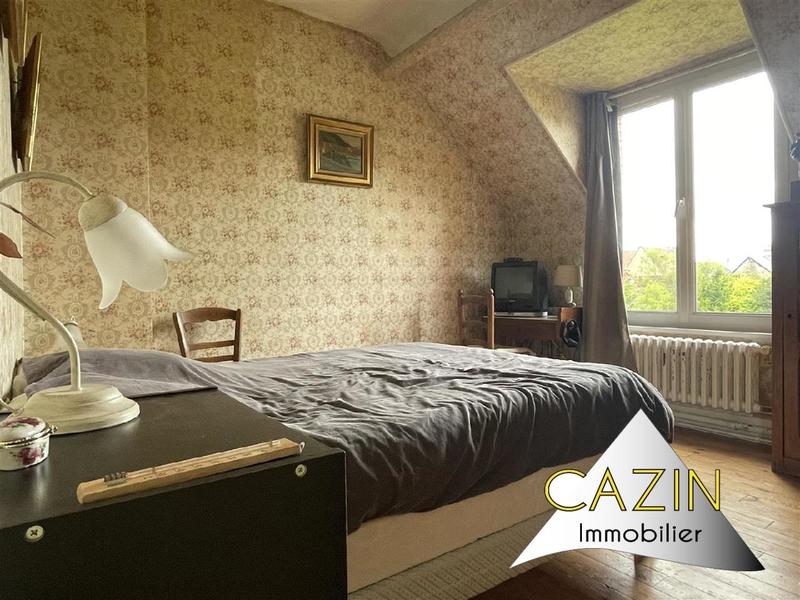 Maison - 287 m² - 10 pièces