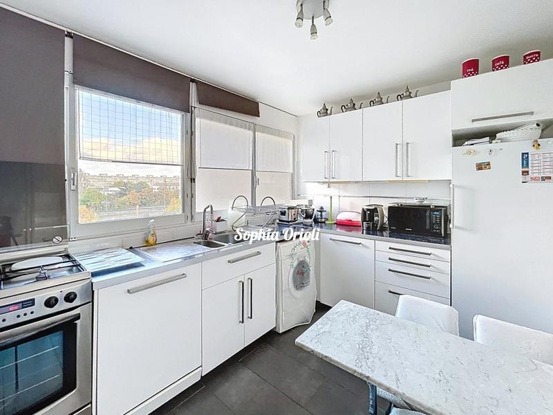 Appartement - 84 m² - 4 pièces