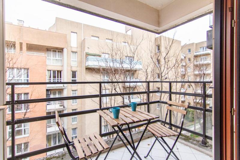 Chambre - 11 m² - 4 pièces