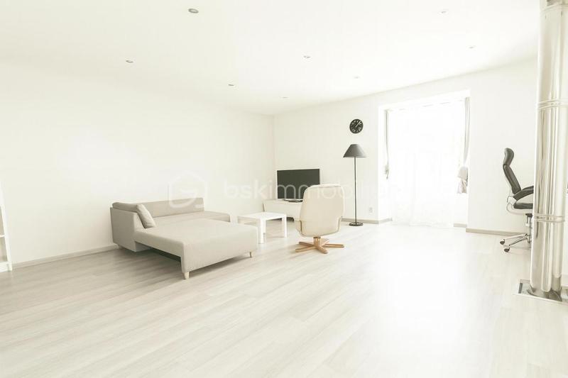 Corps de ferme - 140 m² - 6 pièces