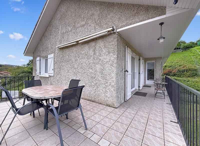 Maison - 108 m² - 4 pièces