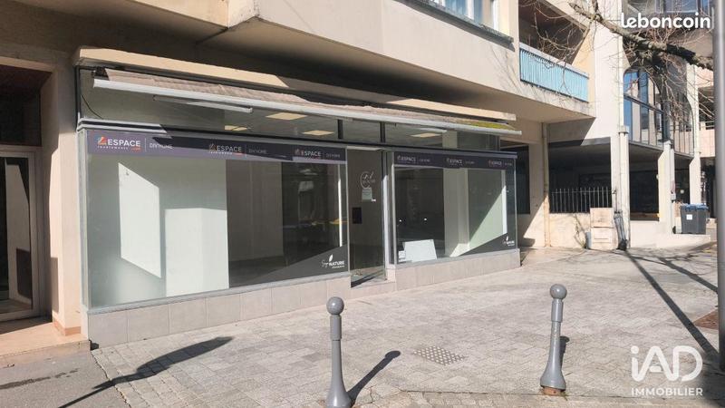 Local commercial - 250 m²