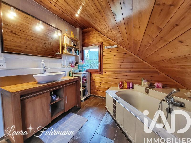 Maison - 131 m² - 6 pièces