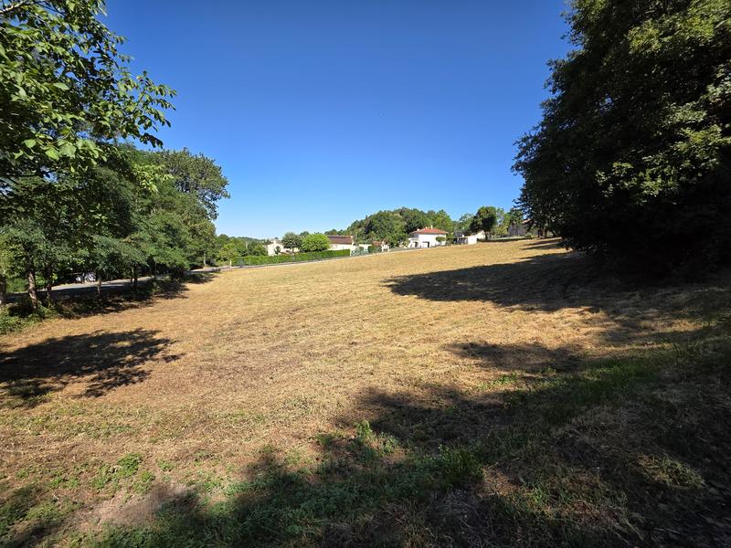 Terrain constructible - 4 941 m²