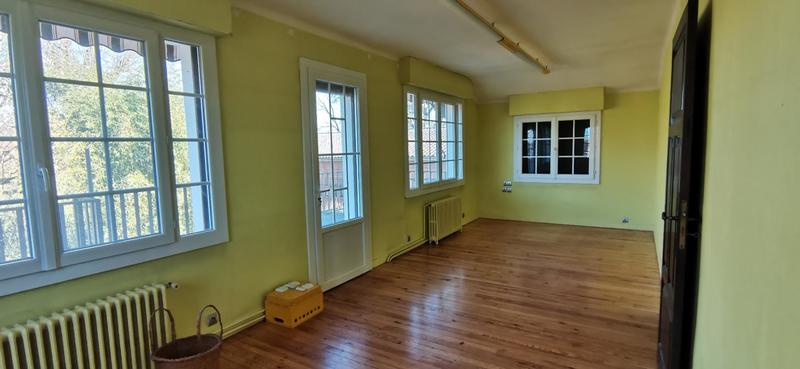 Villa - 302 m² - 13 pièces