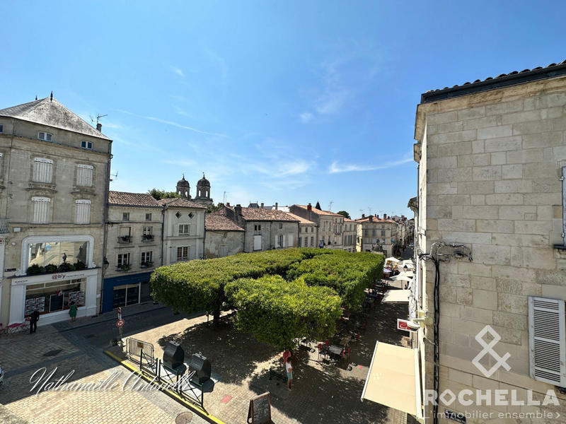 Immeuble - 437 m² - 3 pièces