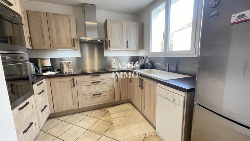 Maison - 83 m² - 4 pièces