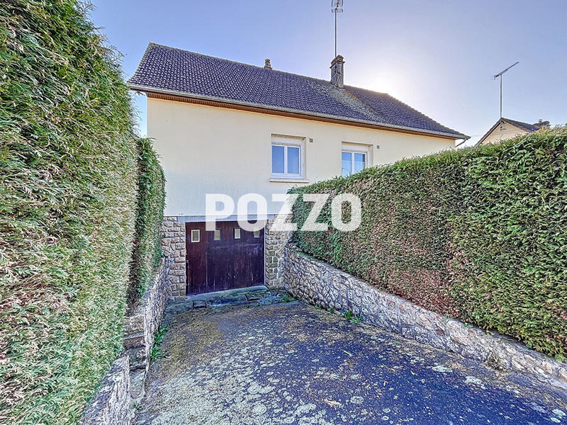 Maison - 97 m² - 3 pièces