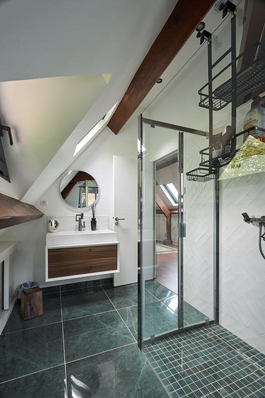 Villa - 280 m² - 6 pièces