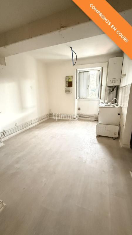 Immeuble - 155 m² - 9 pièces