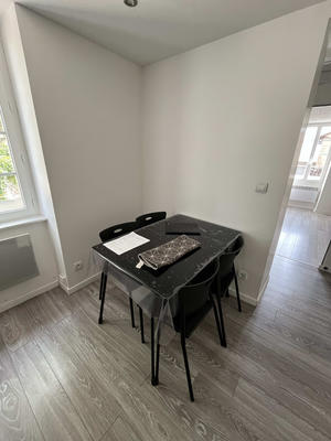 Immeuble - 42 m² - 2 pièces