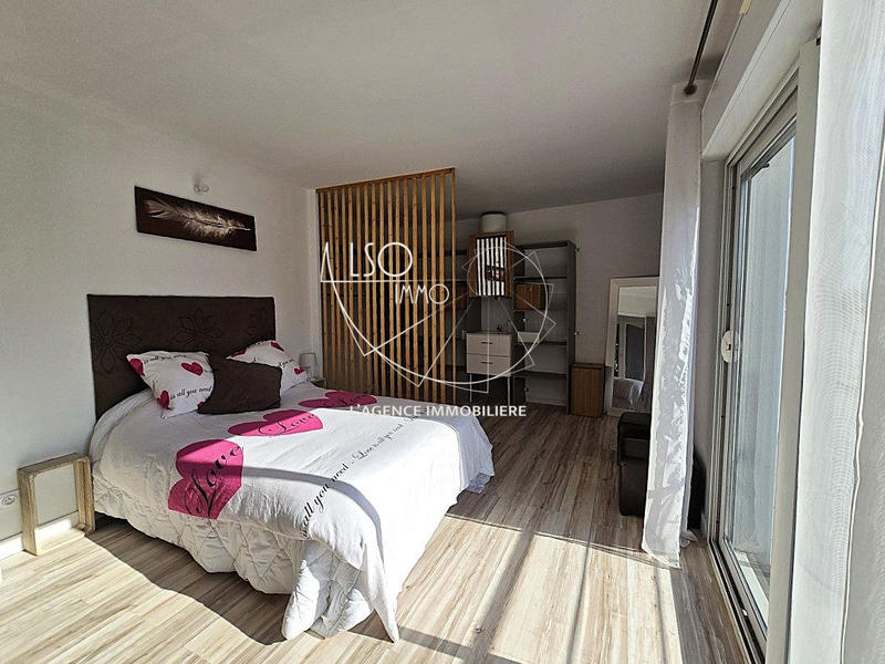 Maison traditionnelle - 110 m² - 5 pièces