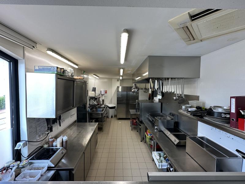 Fonds de commerce - Hôtellerie / Restauration - 180 m²