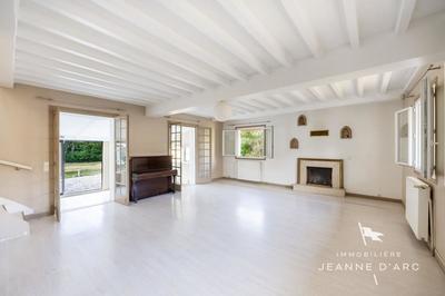 Propriété - 260 m² - 10 pièces