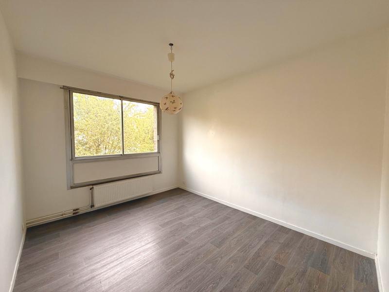 Appartement - 81 m² - 3 pièces