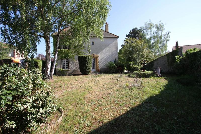 Maison - 157 m² - 7 pièces