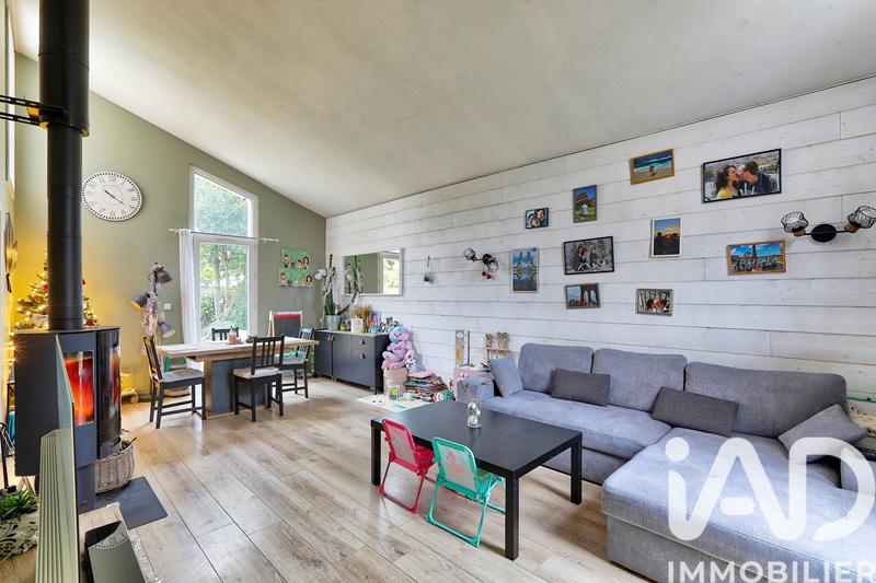 Maison - 96 m² - 5 pièces