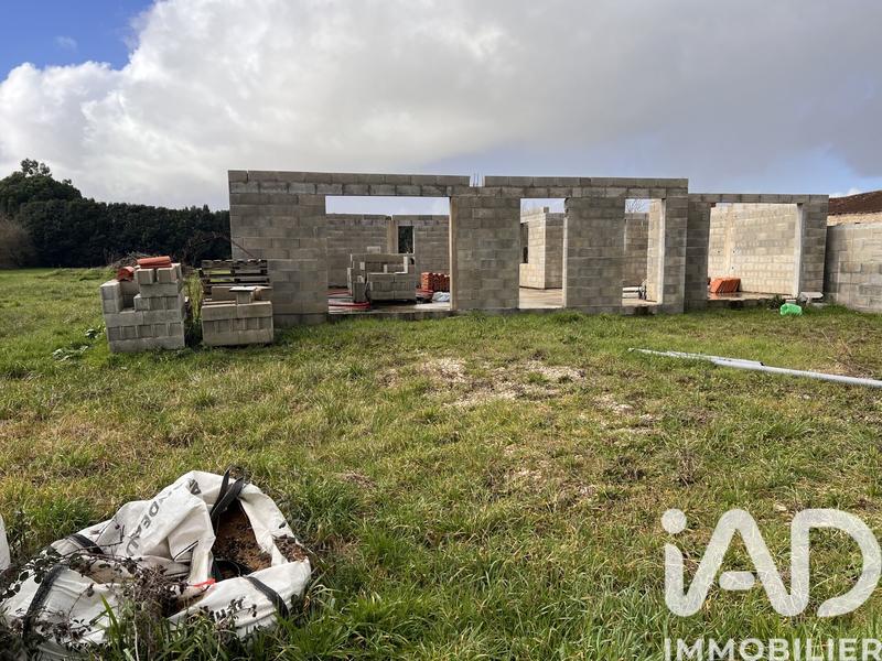 Maison - 76 m² - 4 pièces