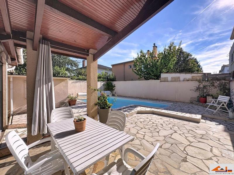Villa - 157 m² - 5 pièces