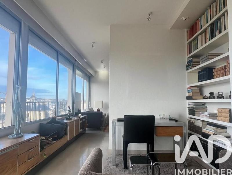 Appartement - 147 m² - 6 pièces