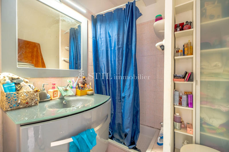 Appartement - 65 m² - 4 pièces