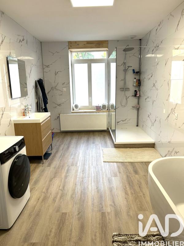 Maison - 135 m² - 7 pièces