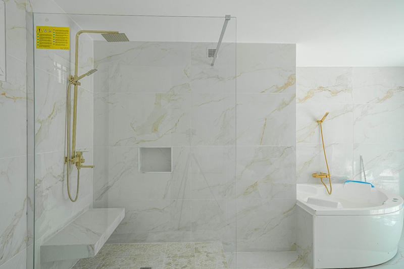 Maison - 184 m² - 6 pièces