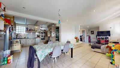 Maison - 150 m² - 6 pièces